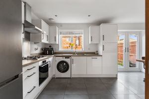 Photo 9- click for photo gallery